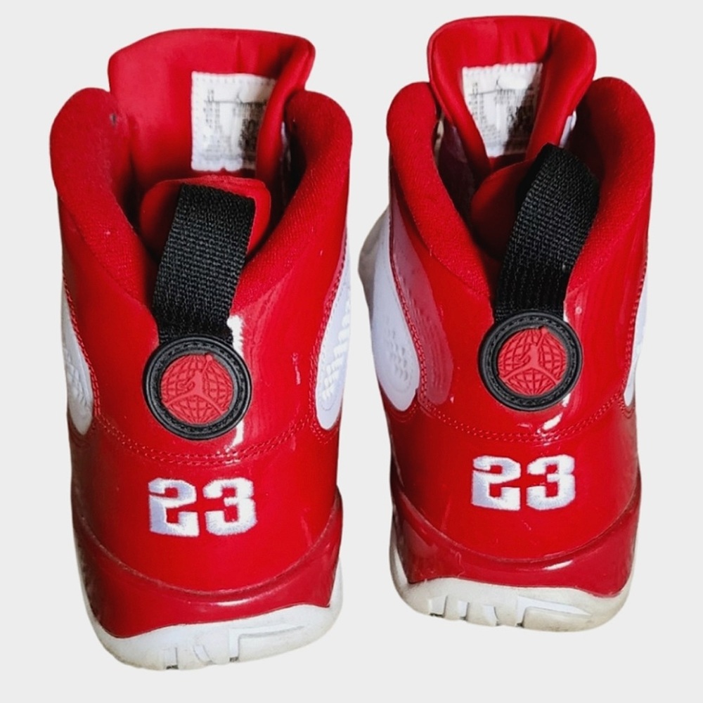 Jordan 9 - Picture 2 of 4